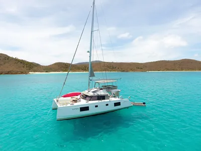 Luna, Nautitech 46 Fly sailing catamaran charter in the BVI