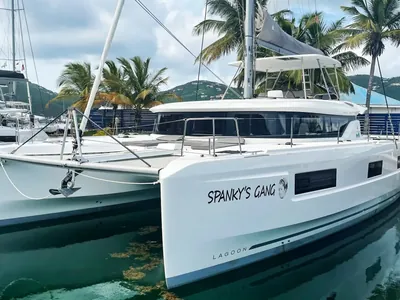 Spanky's Gang, Lagoon 46 sailing catamaran charter in the BVI