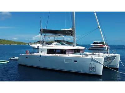 Apres Soleil, Lagoon 450F sailing catamaran charter in the BVI